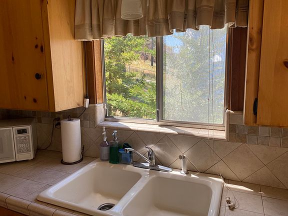 4th image of 41450 NE Acorn Road