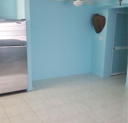 5th image of 1551 N 12th Ct APT 13A