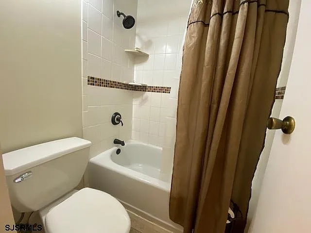 935 Ocean Ave #207 — Photo 6