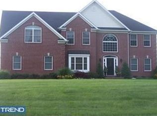 3 Dellaira Ct, Wrightstown, NJ 08562