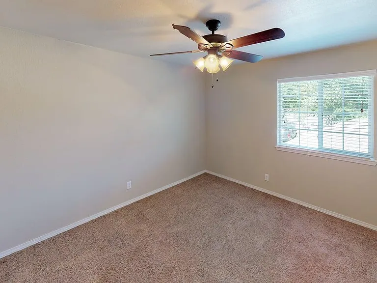 Metroplex Apartments — Photo 75