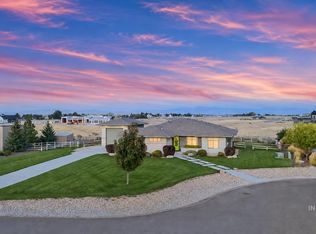 24398 Tombstone Ridge Ct, Middleton, ID 83644