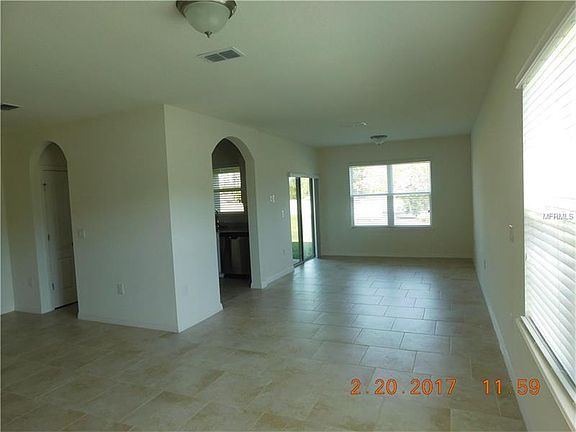 5th image of 100 Tarracina Way