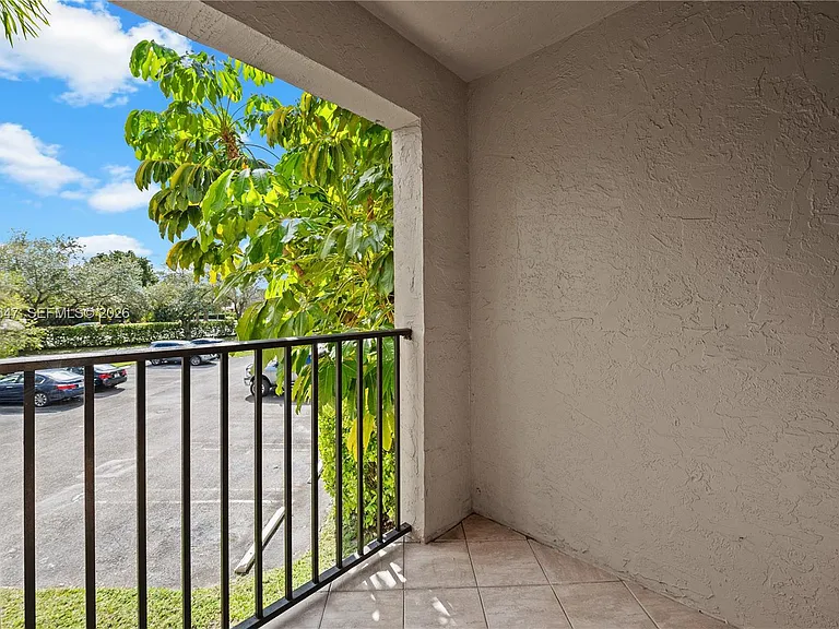 10001 W Atlantic Blvd #218 — Photo 11