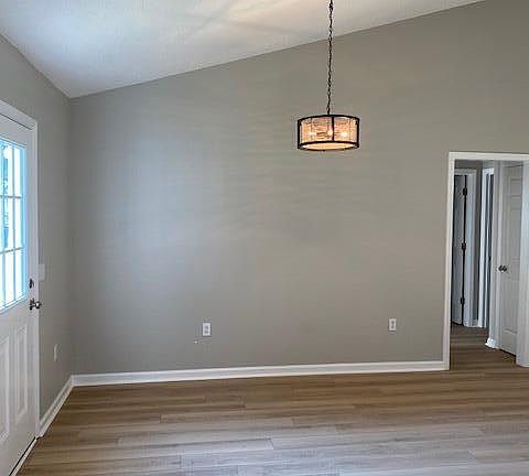 4th image of 4364 Owendon Dr