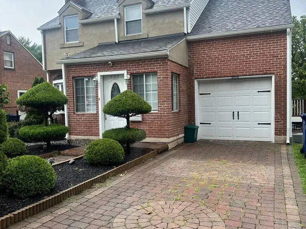 525 Dorchester Ave, West Lawn, PA 19609