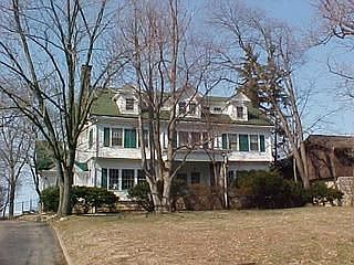 1st image of 17830 Lake Ave