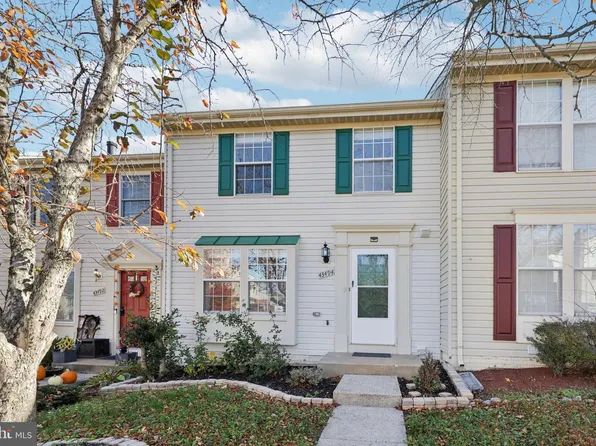 43494 Postrail Sq, Ashburn, VA 20147