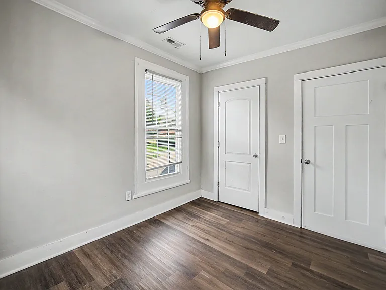 57 Corban Ave SW #C — Photo 4