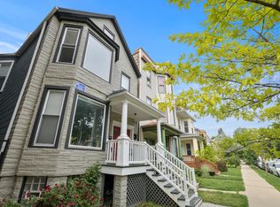 3554 W Wrightwood Ave #3, Chicago, IL 60647