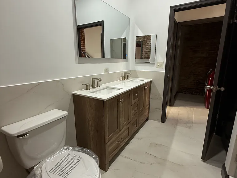 18 Catherine St #103 — Photo 11