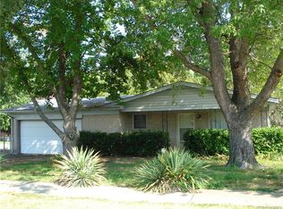 12103 E 22nd St, Tulsa, OK 74129