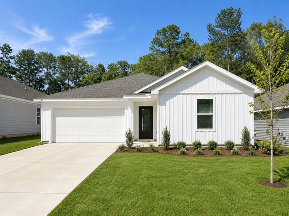 90 Bay Springs Blvd