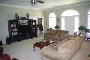 3rd image of 4 Rosewood Place Dr