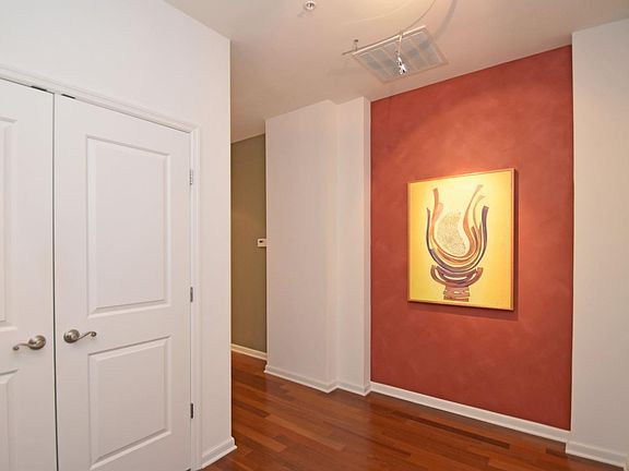 2nd image of 400 Pike St Unit 701