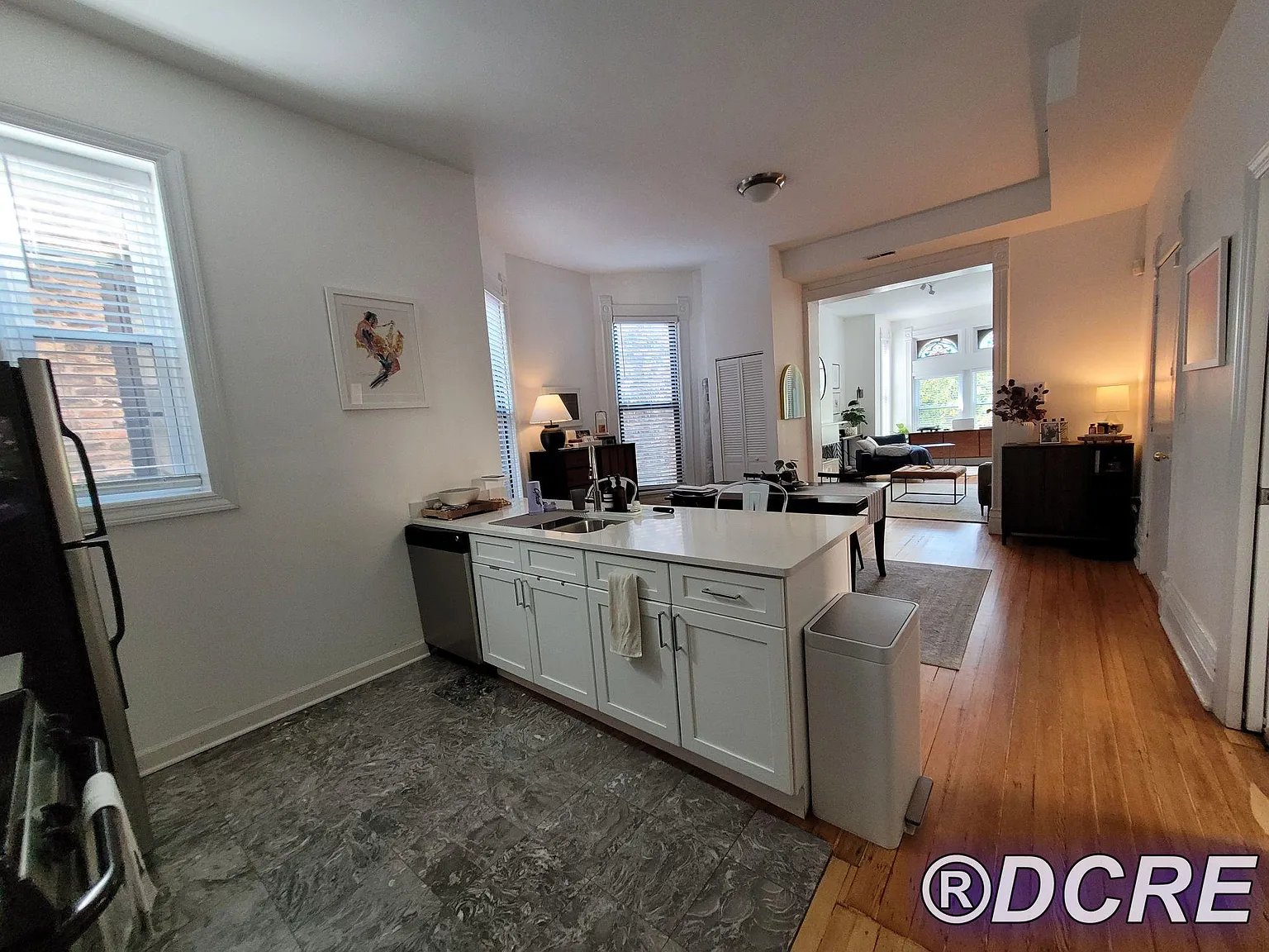 3 bed, 1300 sqft, $3,495 — Photo 3