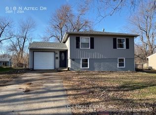 818 N Aztec Dr, Independence, MO 64056