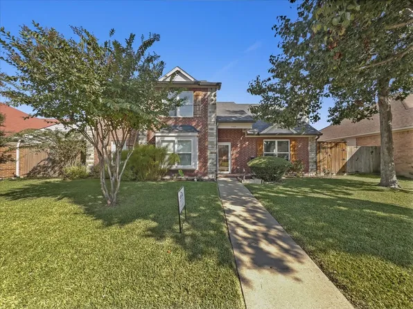 7409 Harbor Dr, Rowlett, TX 75088