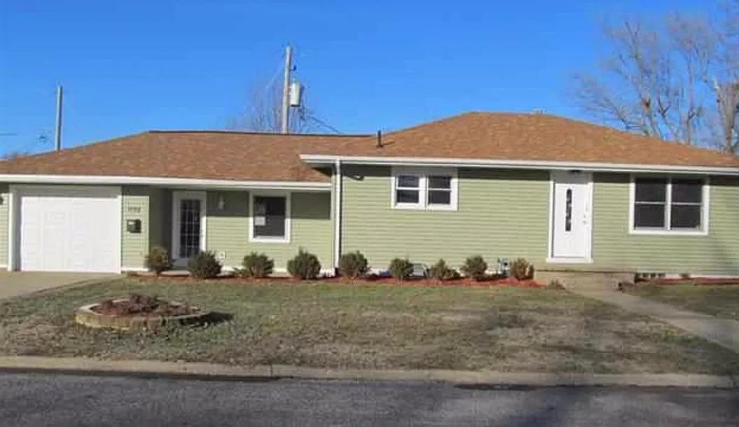 1511 Tennell Rd photo 1
