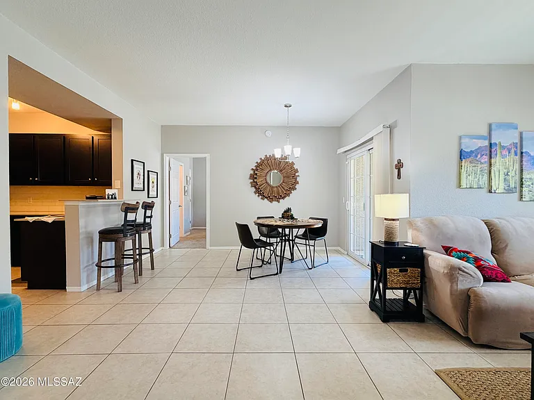 1500 E Pusch Wilderness Dr #11104 — Photo 8