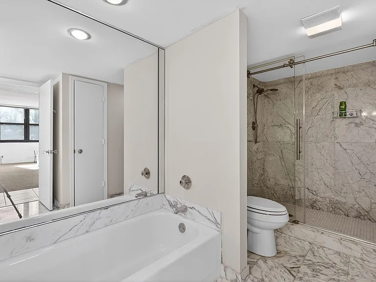 3400 N Ocean Dr #408 — Photo 9
