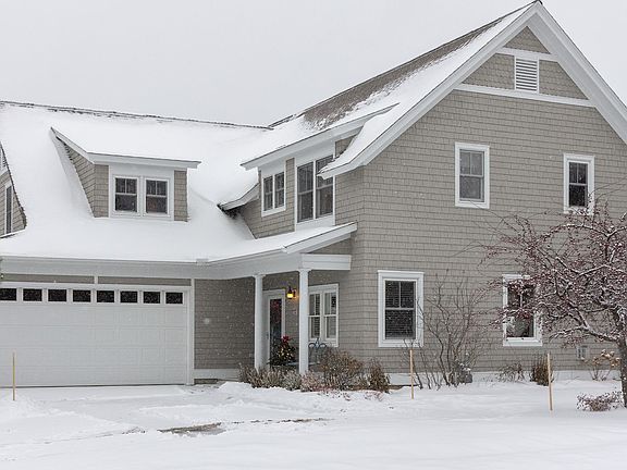 2nd image of 102 Fairway Drive #102