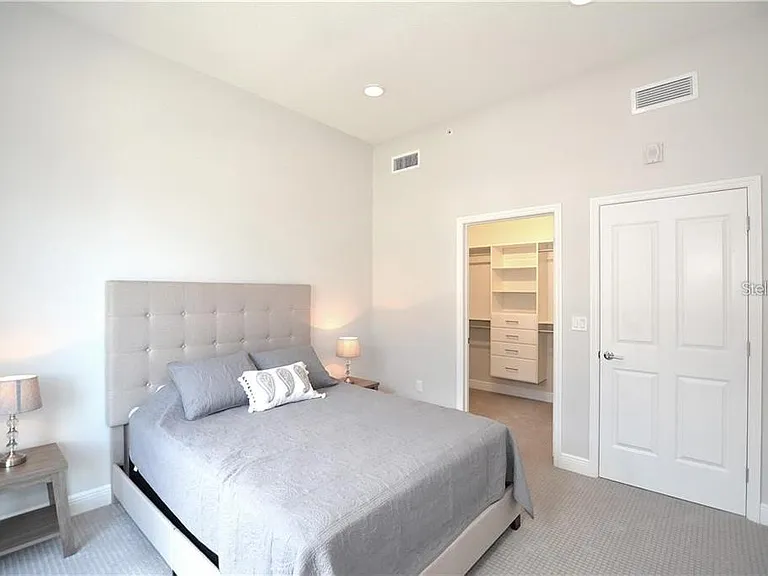 1500 State St #603 — Photo 11
