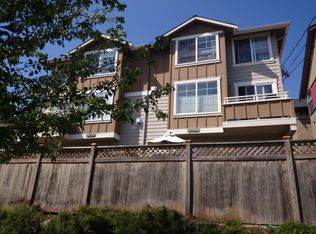 2626 NW 57th St #B, Seattle, WA 98107