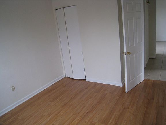2nd image of 59 Lindsley Ave Floor 2