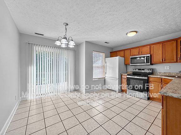 3rd image of 4819 Arroyo Trl