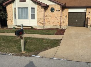 1902 Casa Dr, Arnold, MO 63010