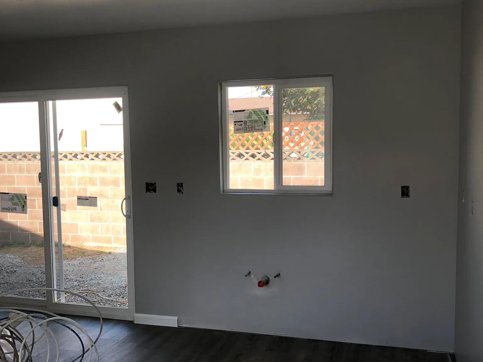 608 E Alvin Ave — Photo 3