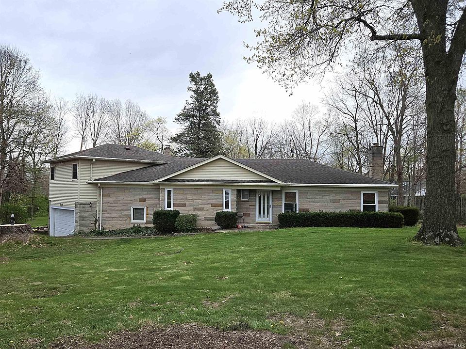 1st image of 906 N Hawthorne Rd