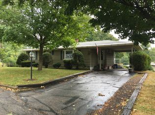 11 Shadow Dr, Dover, NH 03820