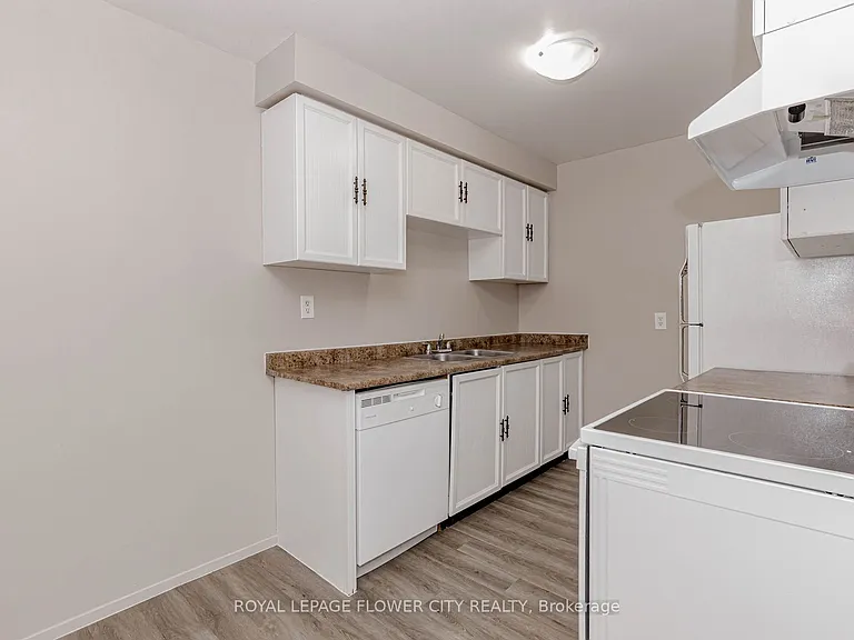 195 Denistoun St #188 — Photo 6