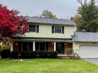 4145 McFarland Dr, Linden, MI 48451