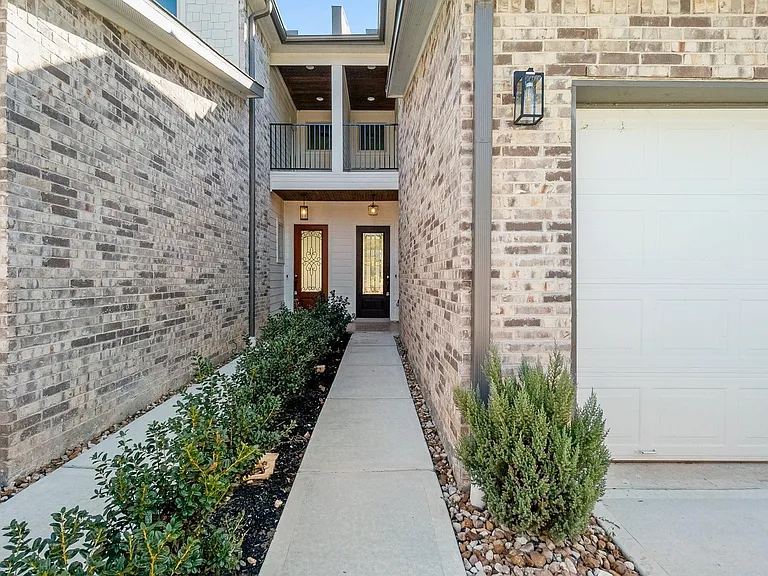 14822 Spica Ct — Photo 3