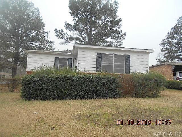 1st image of 2003 W Caddo St