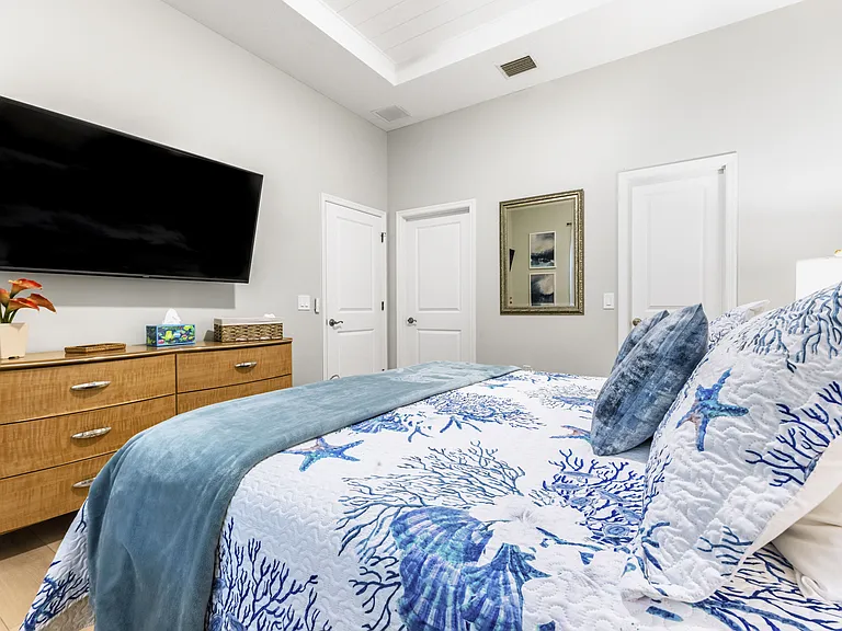 2048 Hansen St — Photo 14