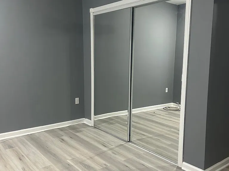 2417 S Rosewood St — Photo 23