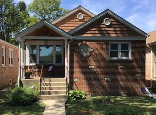 6218 N Bernard St, Chicago, IL