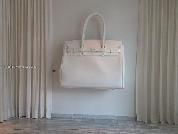 5th image of 1300 S Miami Ave #1211