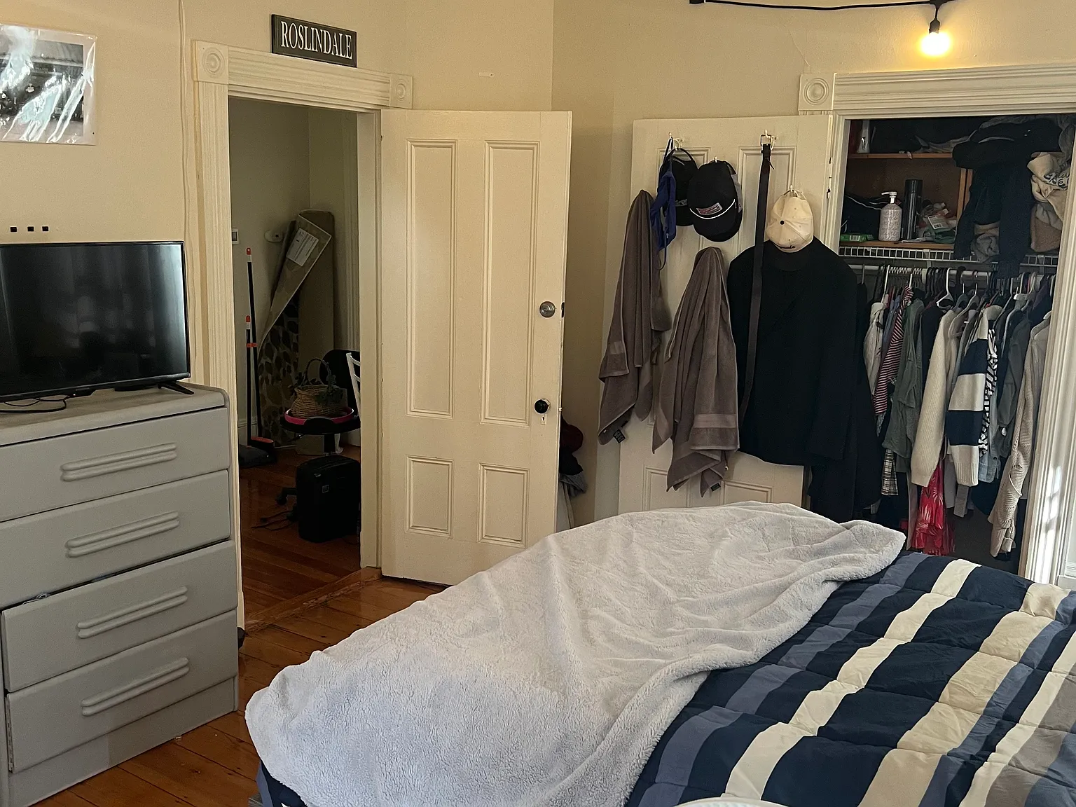 184 Aspinwall Ave — Photo 4