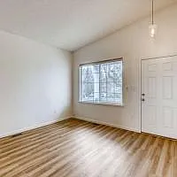 3 bed, 3.0 bath, 1775 sqft, $2,690 — Photo 4