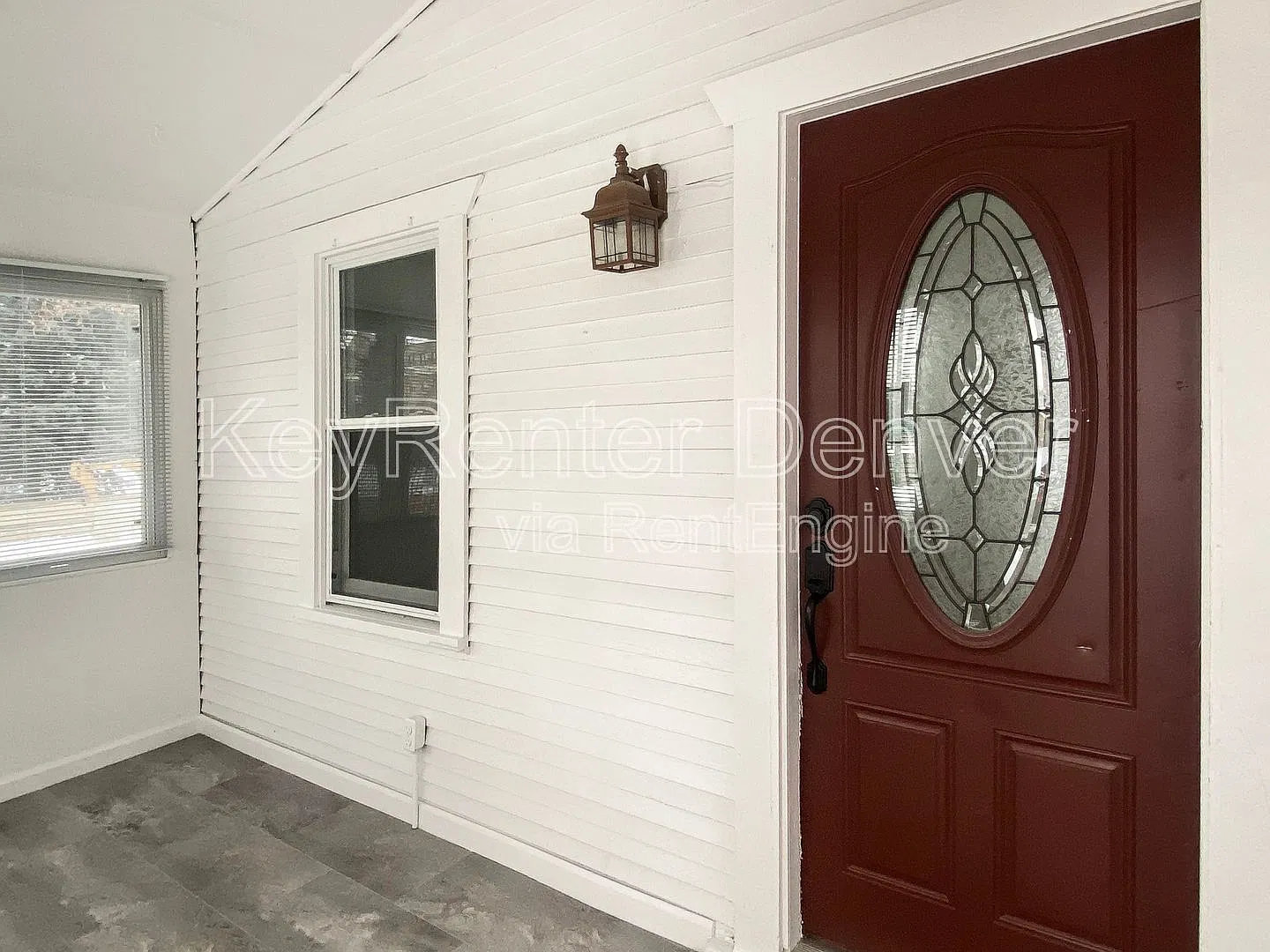 2 bed, 1.0 bath, 914 sqft, $2,500 — Photo 2
