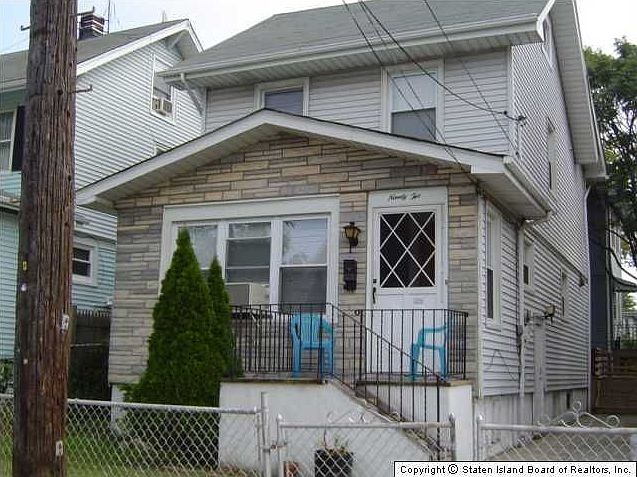1st image of 92 Coursen Pl
