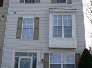 847 English Chestnut Dr, Hyattsville, MD 20785