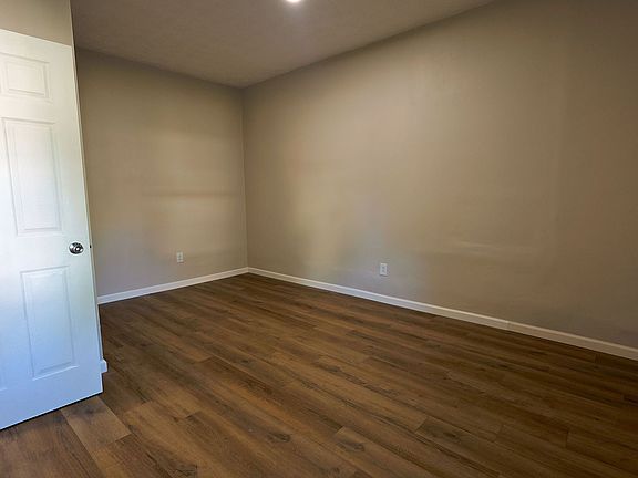 2nd image of 1019 S 8th St #A