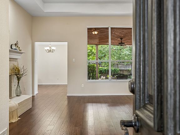 5th image of 1710 Dartbrook Dr