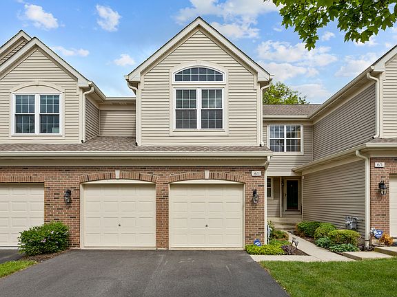 2nd image of 61 Egg Harbour Ct